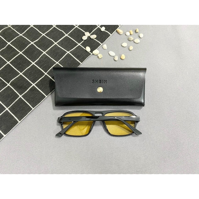 Kính Shein full box hàng chuẩn auth, có mail mua hàng chính hãng