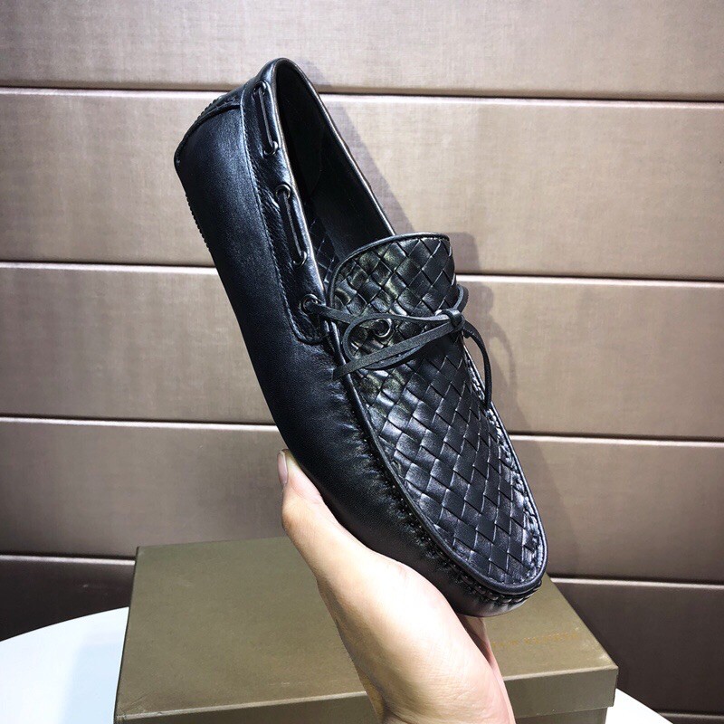 Giày tây dáng lười của nam thương hiệu Bottega Veneta da thật cao cấp thắt dây quai ngang cách điệu