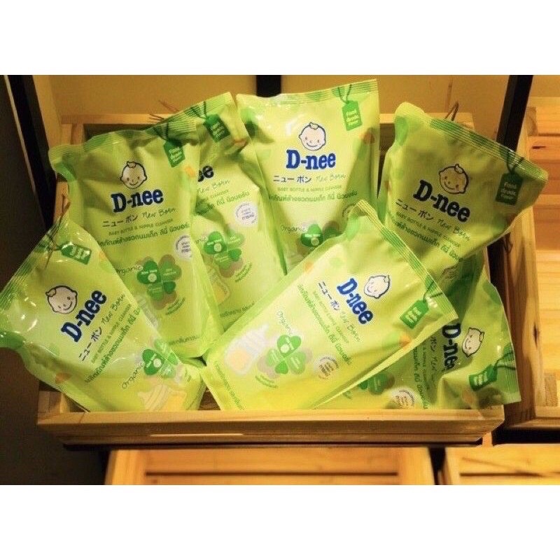 Nước rửa bình sữa Dnee oganic dạng túi 600g