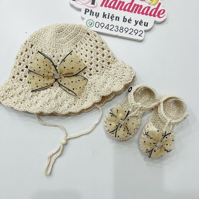 Sét giầy nón cho bé( ảnh shop chụp)
