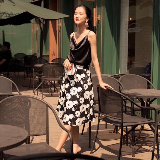 Chân váy midi Edini