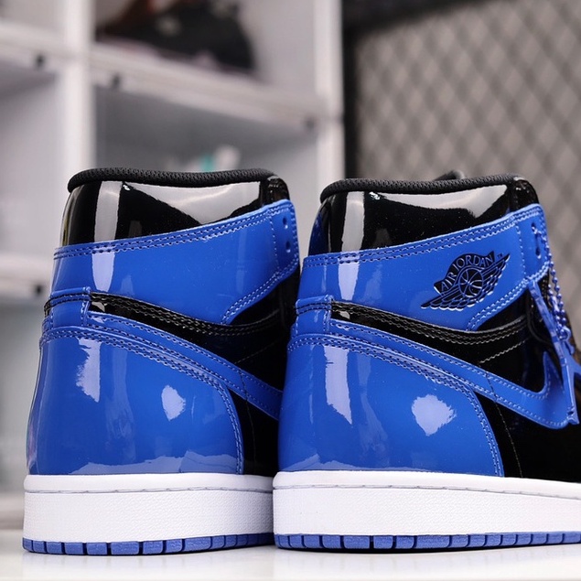 Giày Air Jordan 1 High " Patent Blue "