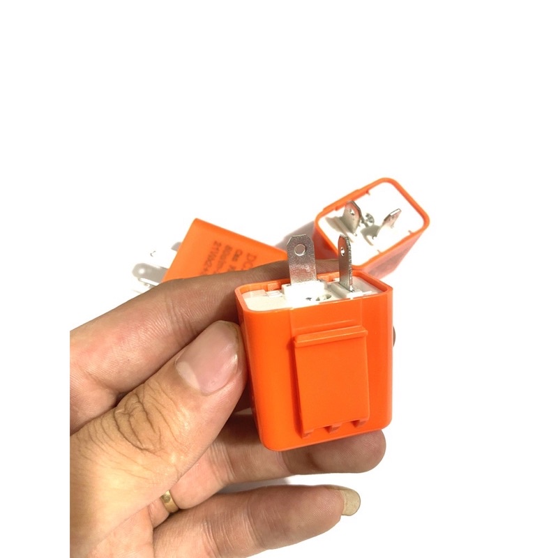 Chớp Role Xi Nhan, role tăng chỉnh xi nhan 4 bóng