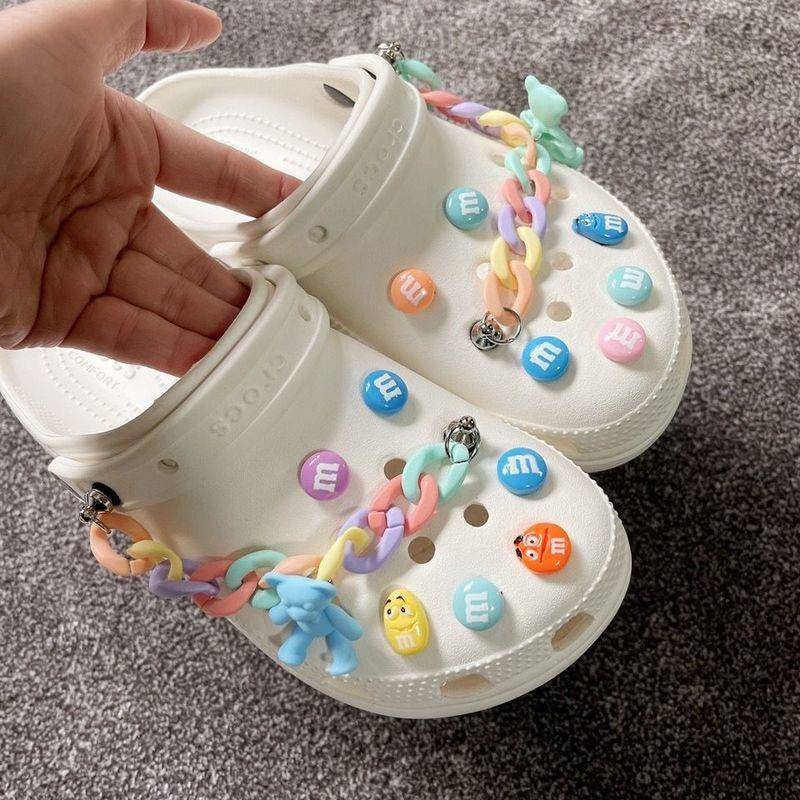 Phụ Kiện Làm Dây Giày CROCS/Giày CROCS Hình Hoa/Gấu Màu Cầu Vồng Dễ Thương DIY