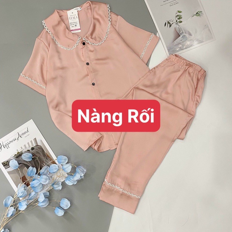 Bộ lụa Phối Ren Cổ Sen Sang Trọng | BigBuy360 - bigbuy360.vn