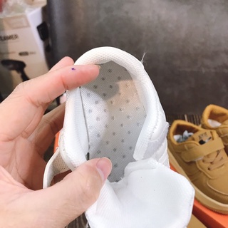 Giày sneaker Ni ke bé trai-trắng