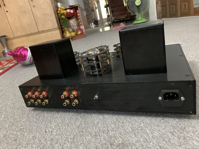 Tube preamp bass treble