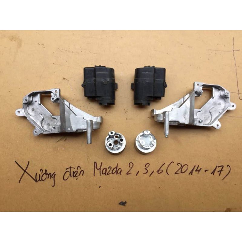 Mô tơ gập gương Mazda