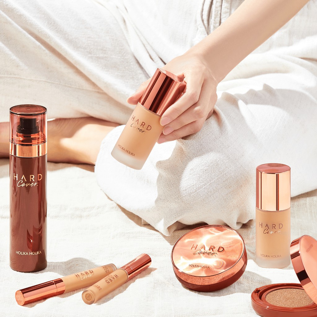 Xịt khoáng giữ lớp trang điểm lâu trôi Holika Holika Hard Cover Make Up Fixing Mist 120ml | BigBuy360 - bigbuy360.vn