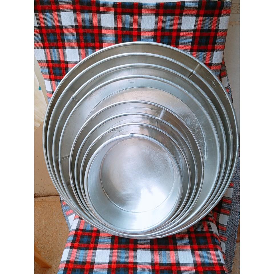 Khuôn Tròn nhôm gò đế liền cao 8cm - dùng cho món bánh nướng, bánh hấp, vật liệu dày, mép hàn kín.
