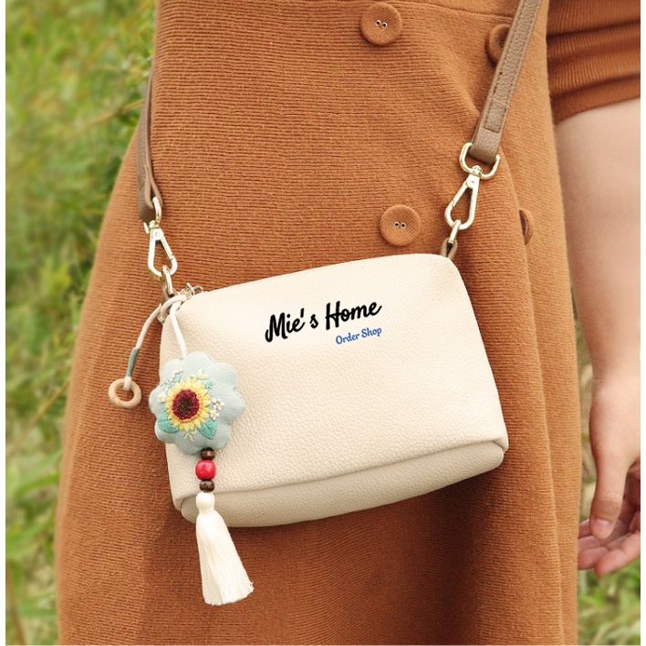 DIY bộ kit thêu tay Trang trí treo Túi Thơm Thêu Hình Hoa Cỏ Mùa Xuân Làm Quà Tặng Móc khóa trang trí Ô tô - MIE Shop