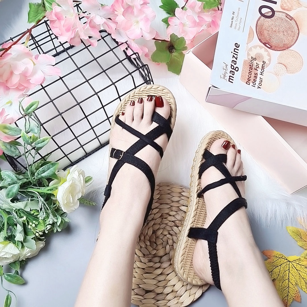 Giày sandal nữ đế cói thật quai chéo êm chân, đi du lịch [Giá xả kho]