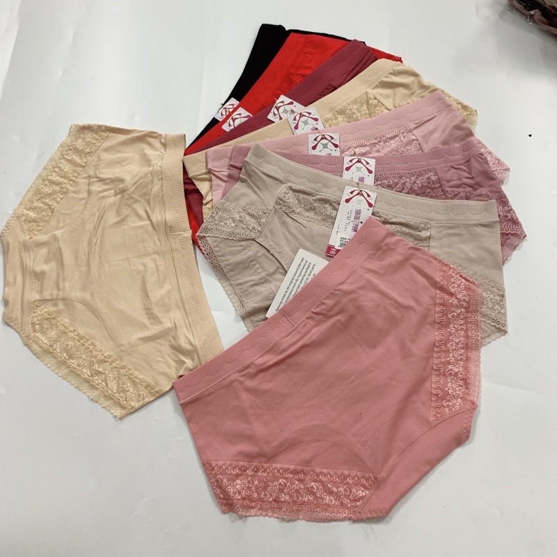Quần lót nữ cạp cao gen bụng dưới, phối trước và viền ren không hằn mông. Phom 55-67kg, vòng mông 90-100cm. A213