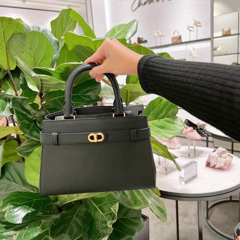 Túi CNK dáng công sở