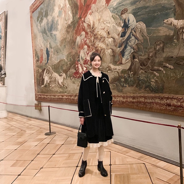 Váy nhung dáng dài xoè cổ bèo nơ vintage