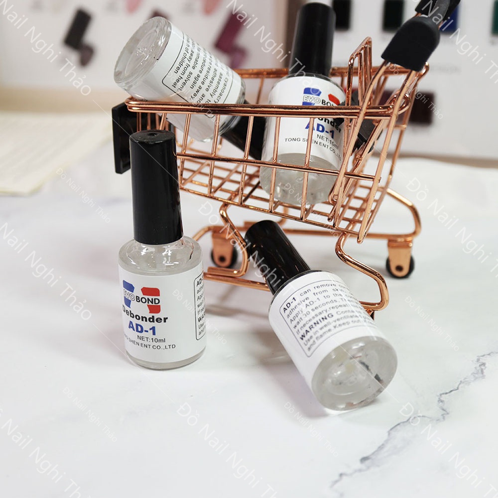 Nước tháo móng giả NGHI THẢO , nước sáng đá nail 10ml
