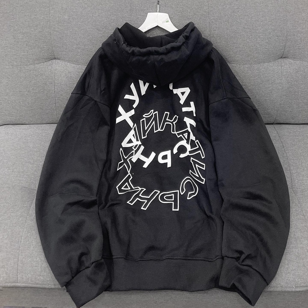 Áo hodie tay dài chữ Tome Tanazi Closet