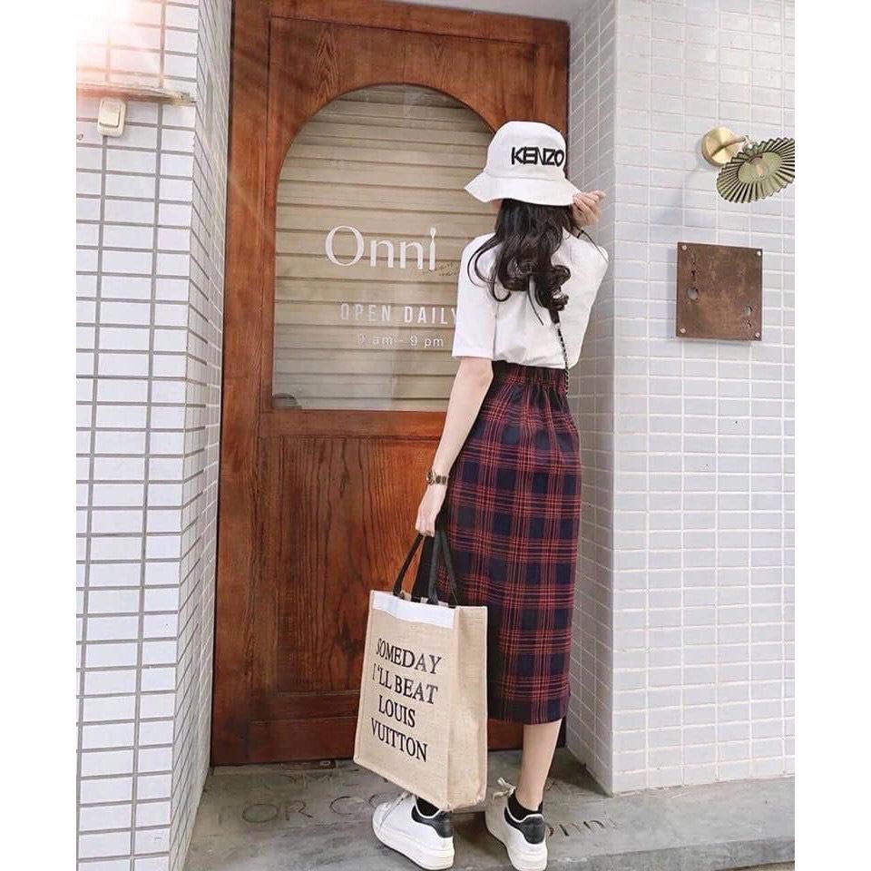 CHÂN VÁY KẺ CARO CHỮ A PHỐI CÚC DÁNG DÀI KẺ XANH - KẺ ĐỎ HÀN QUỐC - Hot 2020 | BigBuy360 - bigbuy360.vn