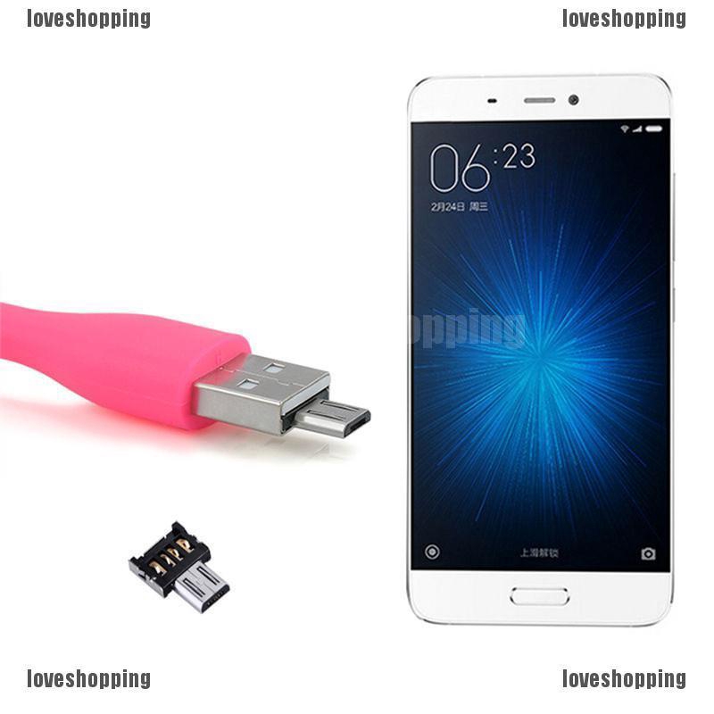 Quạt mini có cổng sạc USB dùng khi du lịch