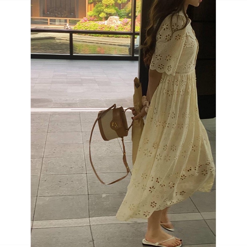 Đầm ren midi cổ lá sen dáng dài taobao order