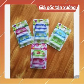 Bàn Chải 8906
