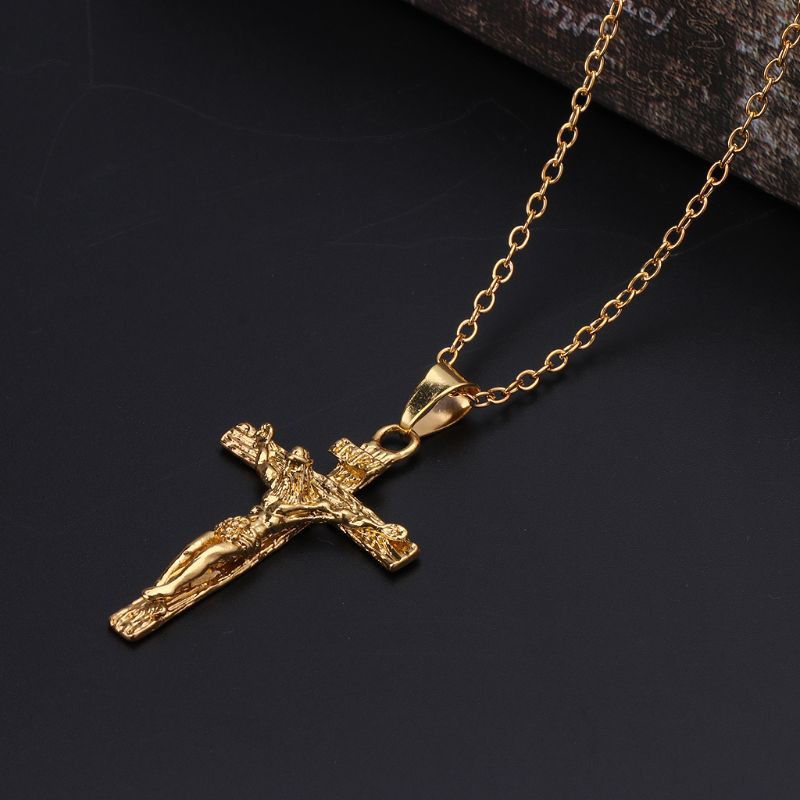 Dây chuyền mặt hình chữ thập có tượng chúa Jesus đính đá thời trang