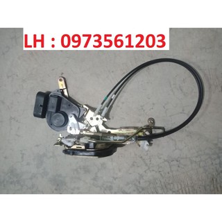 Cơ cấu khóa cửa Altis đời 02-07, ổ ngậm cửa Altis -tặng vòng xoay hương hoa