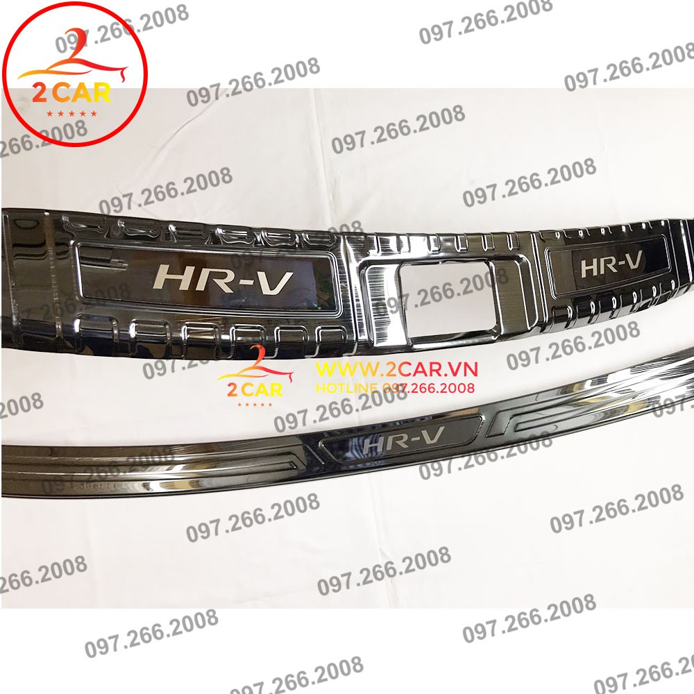 Ốp bậc cốp, chống trầy cốp trong, ngoài xe Honda HRV 2019-2020, chất liệu Titan