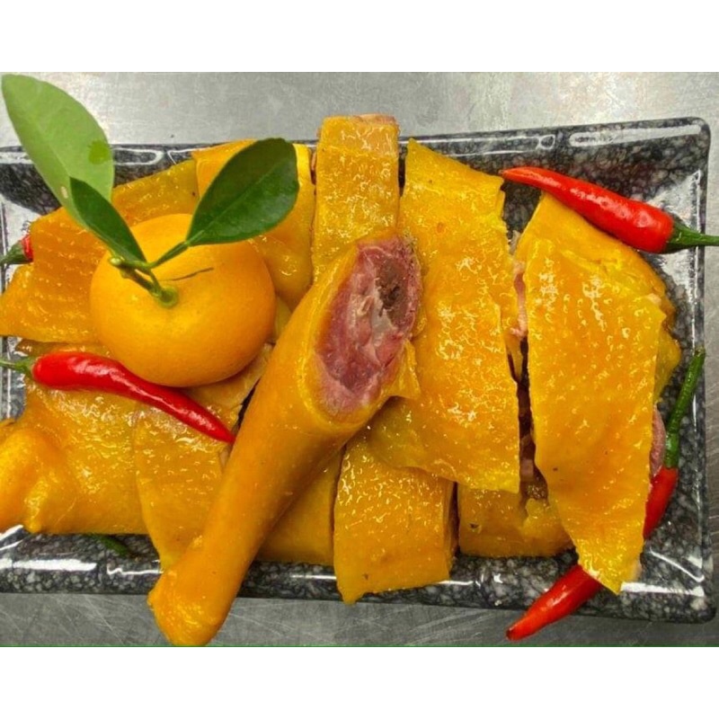 sale sốc 1 khay gà ủ muối hoa tiêu (giao nhanh tphcm)