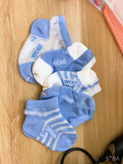 Set 5 đôi tất lưới dokma cho bé