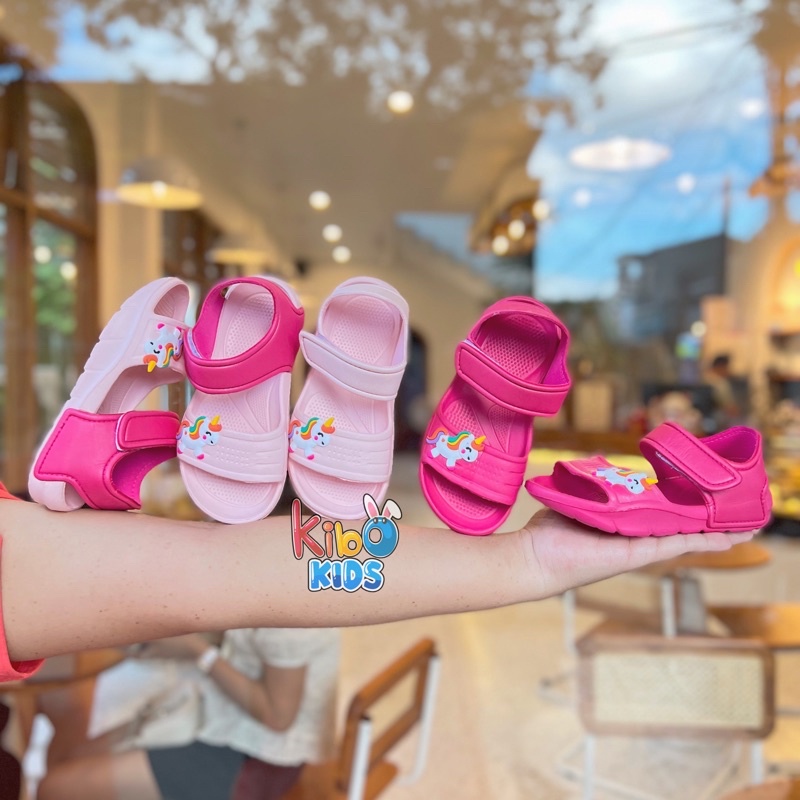 ￼￼Sandal Xốp Cho Bé Gái Siêu Nhẹ Siêu Bền Hoạ Tiết Ngựa Pony SA409