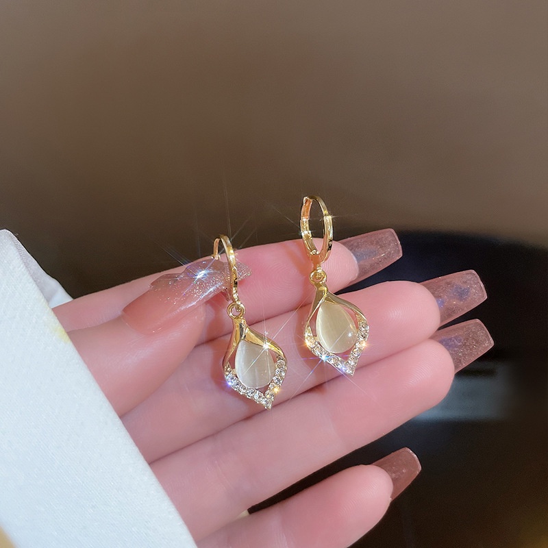 Bông Tai Mạ Vàng Hình Đôi Mắt Thiên Thần Đính Đá Thời Trang Nhật Hàn Cho Nữ