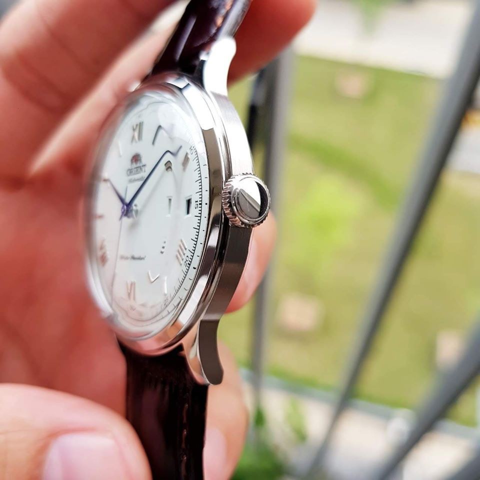 Đồng hồ nam Orient Bambino FAC00009N0 - Cổ điển và sang trọng