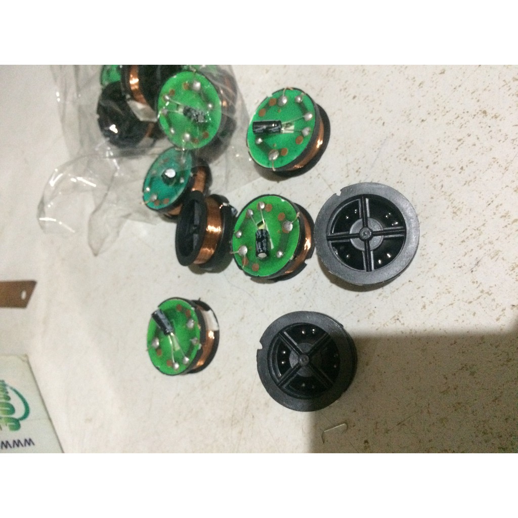 1 đôi coil  trép thạch anh