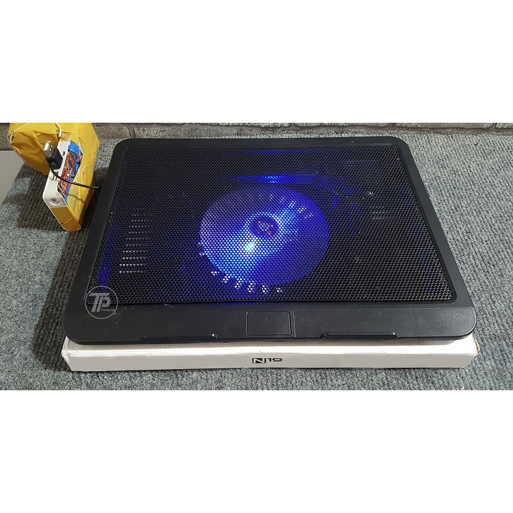 Đế tản nhiệt laptop máy tính macbook  N19, N99 loại 1 quạt, 2 quạt có LED cho laptop từ 14 inch 15 6 inch 17 inch trở x