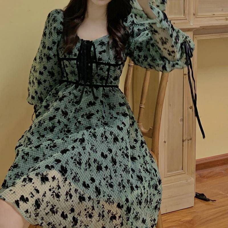 Đầm dài tay Size lớn xinh xắn theo phong cách Retro