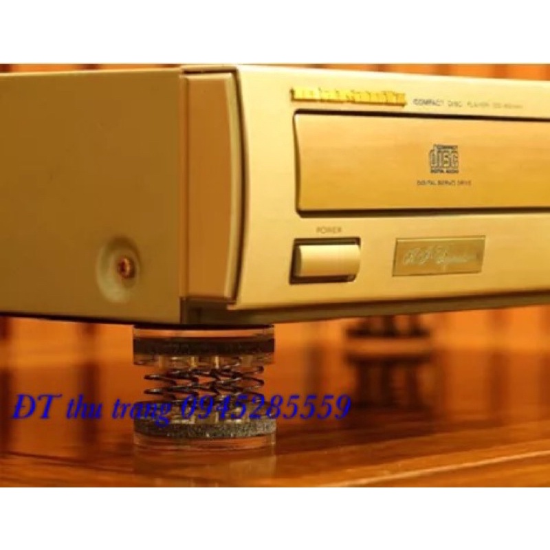 Chân chống rung loa,amply,CD,đĩa than….(bộ 4 chiếc)
