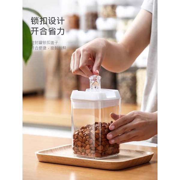 Hộp Đựng Thực Phẩm Trong Suốt  Có Nắp Đậy Hút Chân Không Tiện Dụng Cho Nhà Bếp