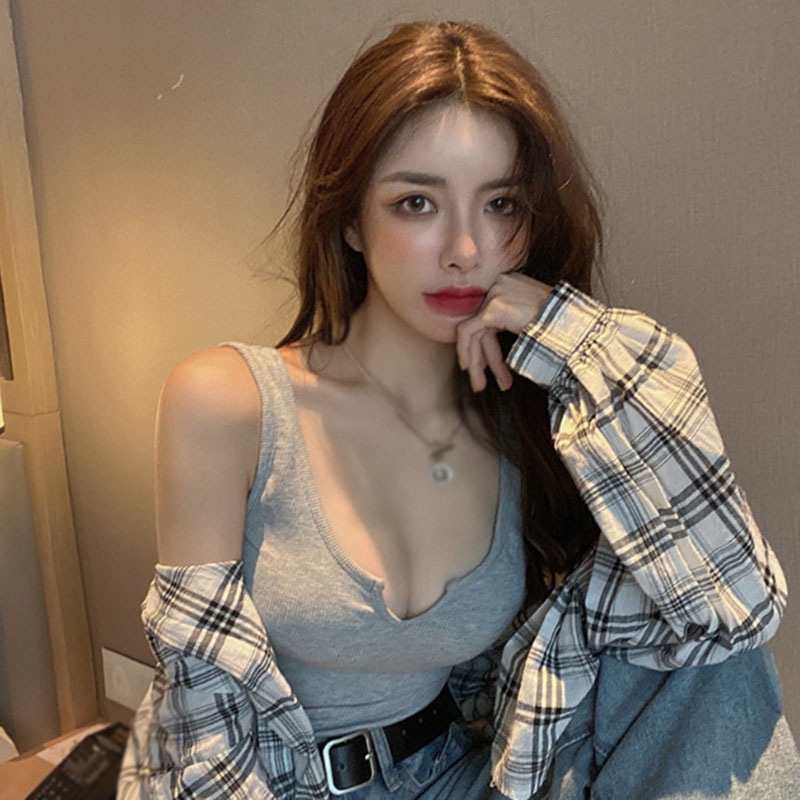 Áo Croptop Hai Dây Cổ Chữ V Màu Sắc Trơn Có Miếng Đệm Ngực Phong Cách Hàn Quốc Dành Cho Nữ