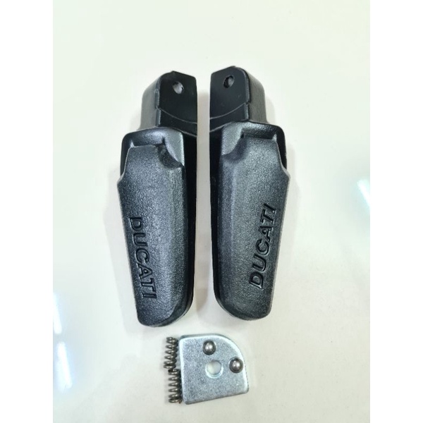 gác chân nhôm takegawa đệm sao su thích hợp gắn dòng xe honda _ yamaha