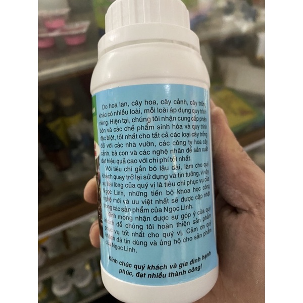 Siêu kích rễ Ngọc Linh chai 250ml chuyên dùng cho hoa Phong Lan &amp; cây kiểng