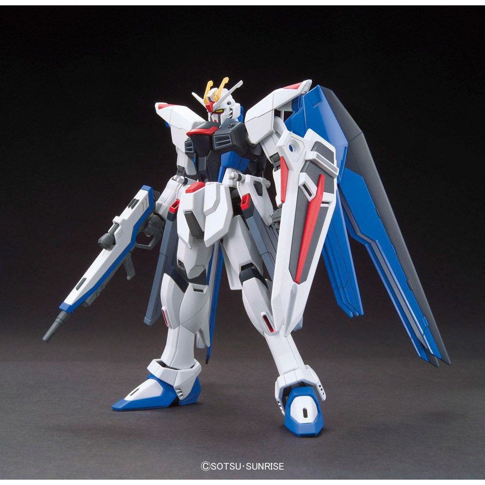 Mô Hình Lắp Ráp Gundam HG CE Freedom Revive