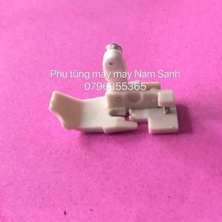 Đế chân vịt nhựa máy vắt sổ 5 chỉ