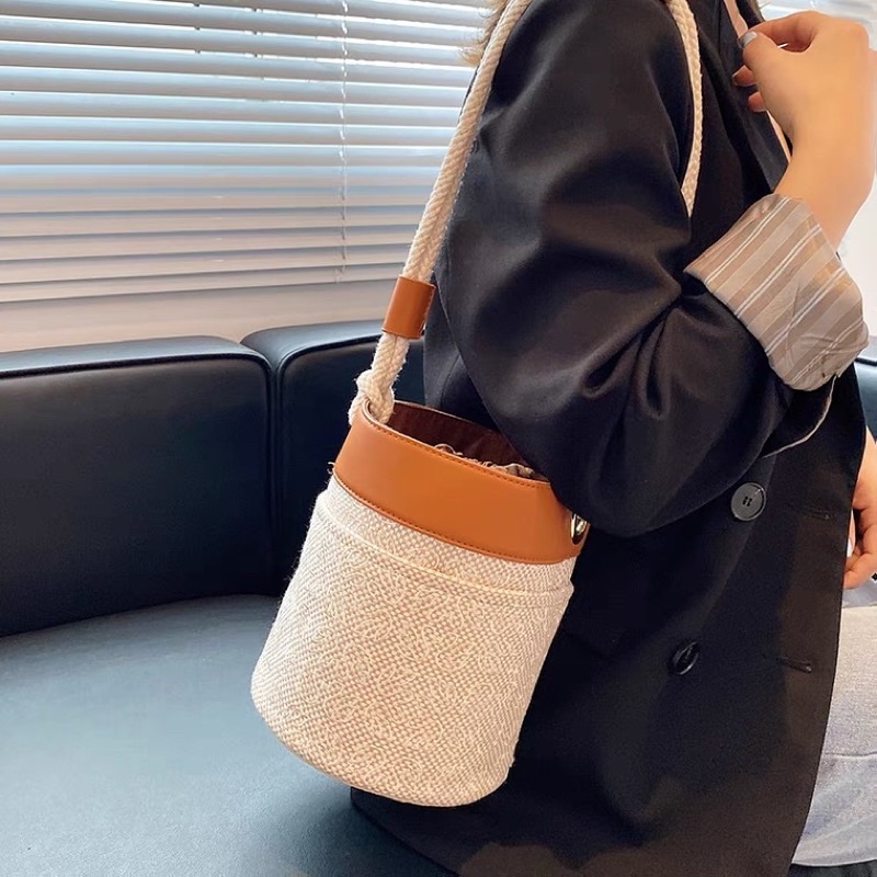 Túi hộp tròn dáng thùng nước siêu hot có kèm túi rút dây bên trong cao cấp mẫu mới ♥️