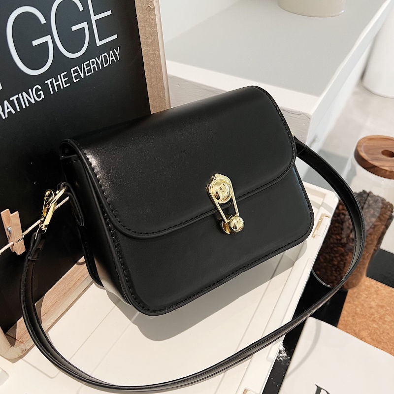 Túi Đeo Vai Vuông Nhỏ Xinh Thời Trang 2022 Cho Bạn Gái