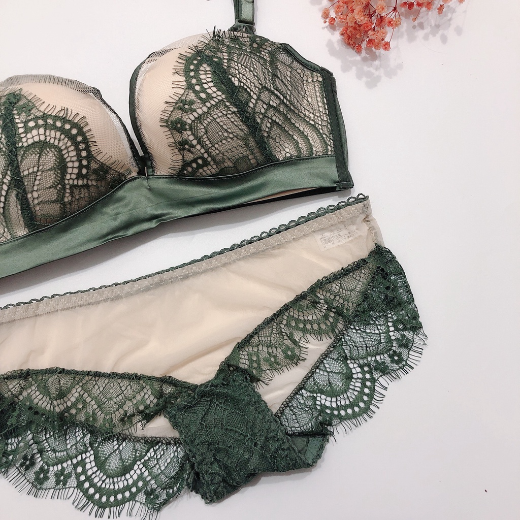 bộ đồ lót su pha ren mút dày không gọng nâng ngực và định hình ngực (LD-02)