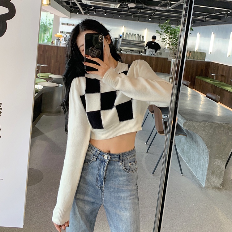 Áo len croptop tay dài 2021, croptop nữ màu trắng họa tiết kẻ ô vuông thời trang thu đông hàn quốc | BigBuy360 - bigbuy360.vn