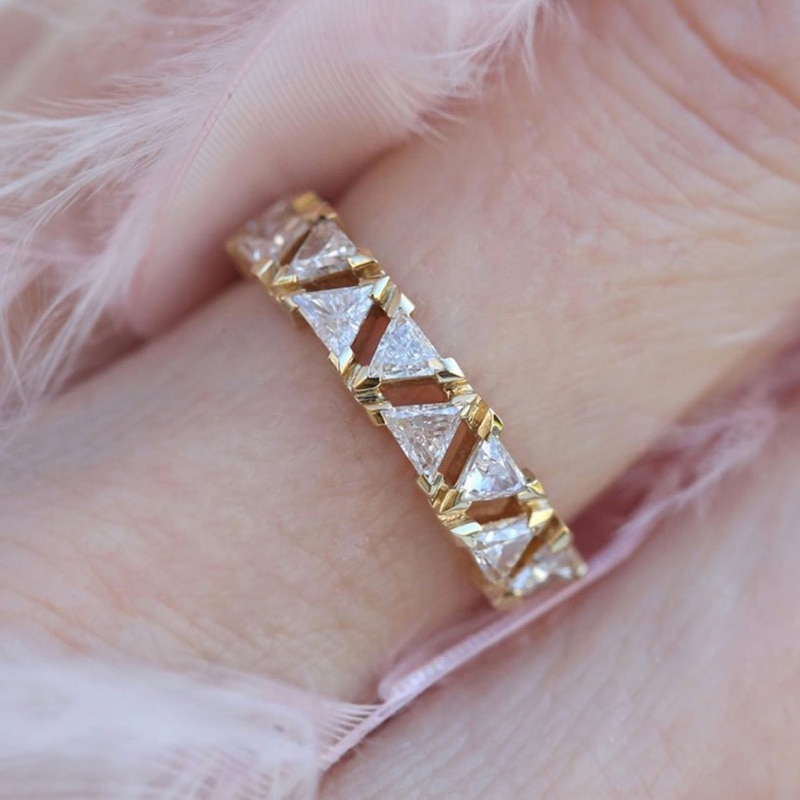 Nhẫn Đối với phụ nữ đơn giản Triangle Zircon Ánh sáng vàng Màu Midi ngón đeo nhẫn Phụ kiện thời trang đồ trang sức Bán buôn R196