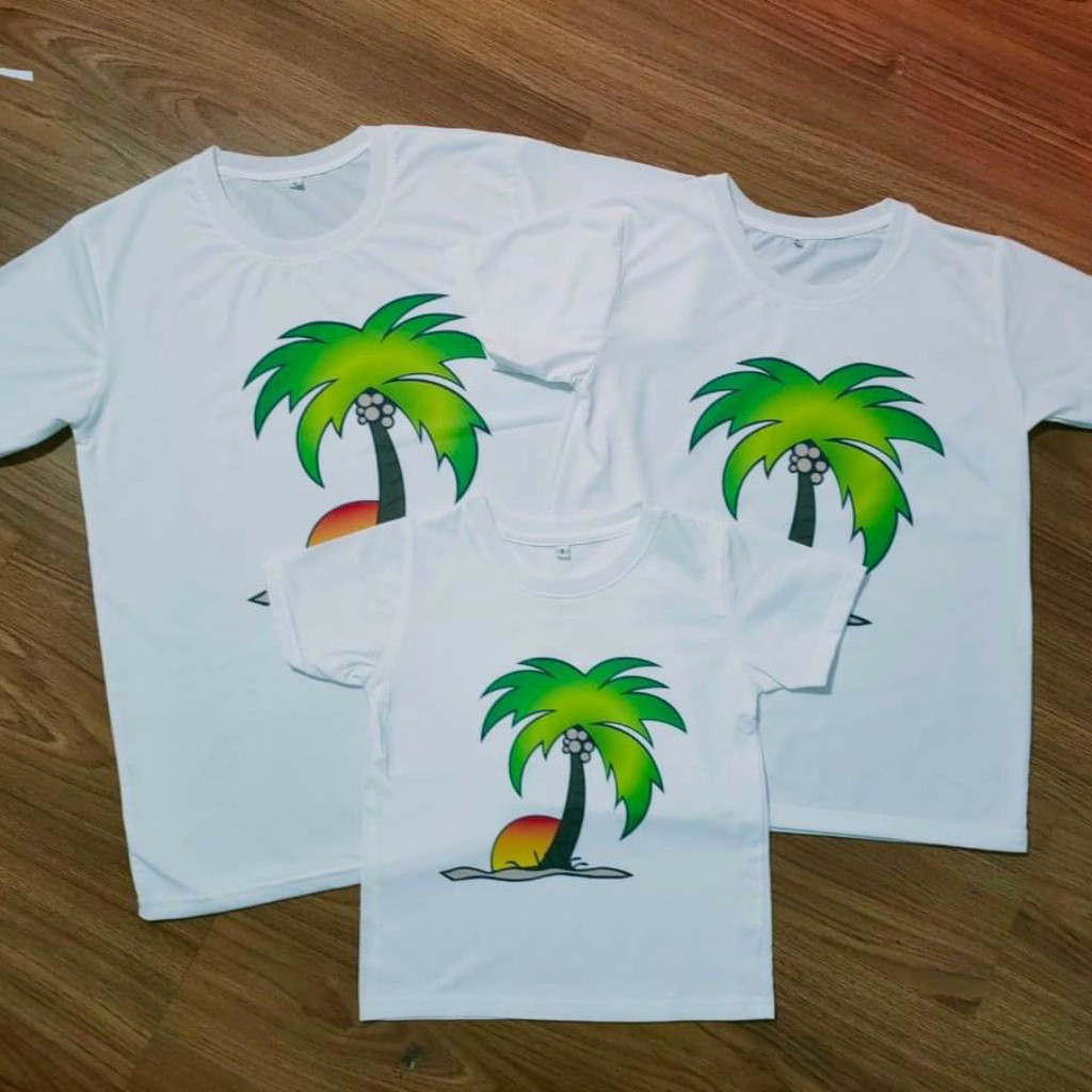 Áo thun gia đình .