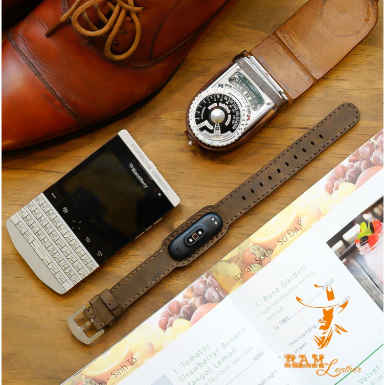 Dây Đồng Hồ Da Thật RAM Leather Cho Mi band 4 Và Mi band 3 Ver2 - Da Bò Đen Tuyền (Da Bò Thật) - RAM Leather  Bền Đẹp